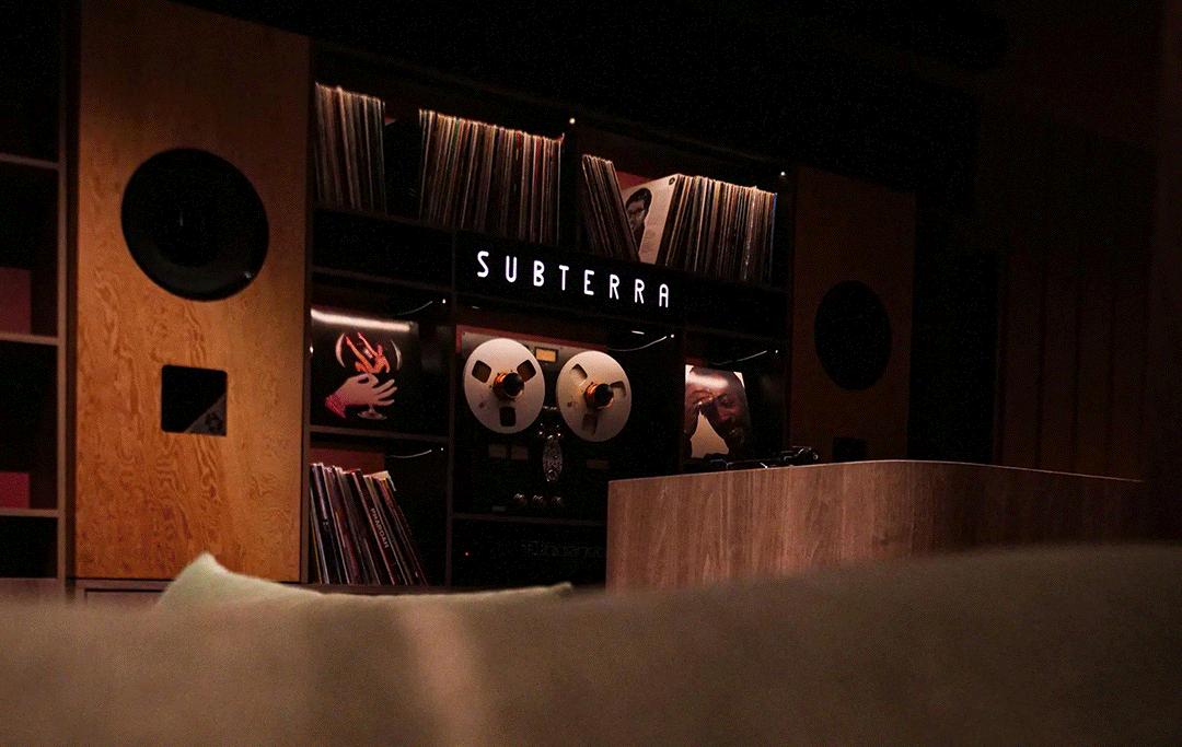 subterra-audio-lounge-hotel-sonolux-old-montreal-1-(1)